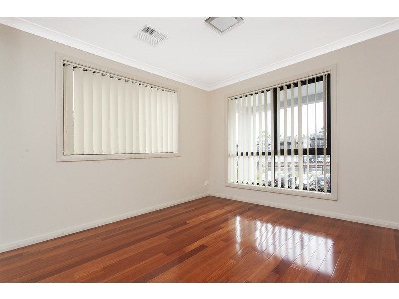 16 Banks Street, Padstow NSW 2211