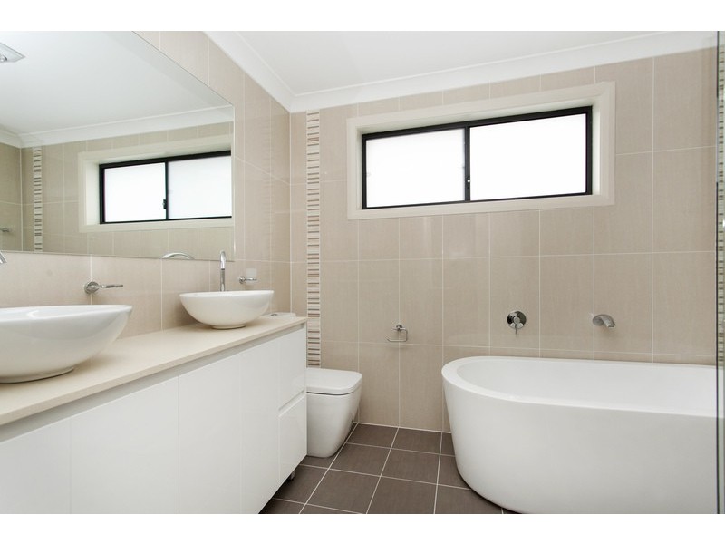 16 Banks Street, Padstow NSW 2211