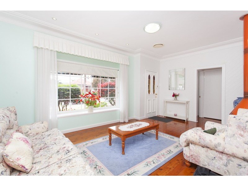 16 Anderson Avenue, Panania NSW 2213