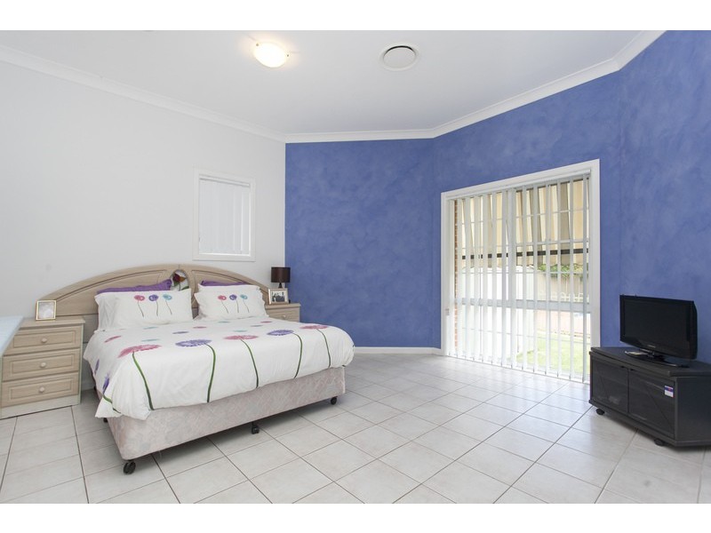 16 Anderson Avenue, Panania NSW 2213