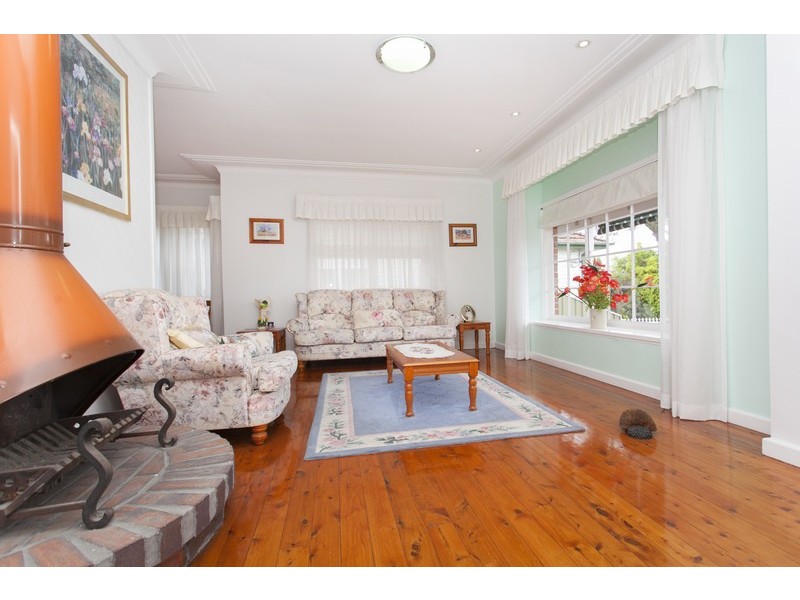 16 Anderson Avenue, Panania NSW 2213