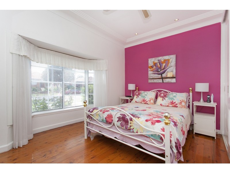 16 Anderson Avenue, Panania NSW 2213