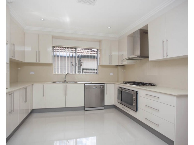 143 Faraday Road, Padstow NSW 2211