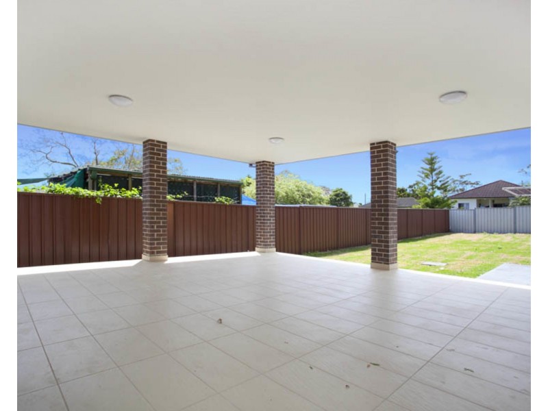 143 Faraday Road, Padstow NSW 2211