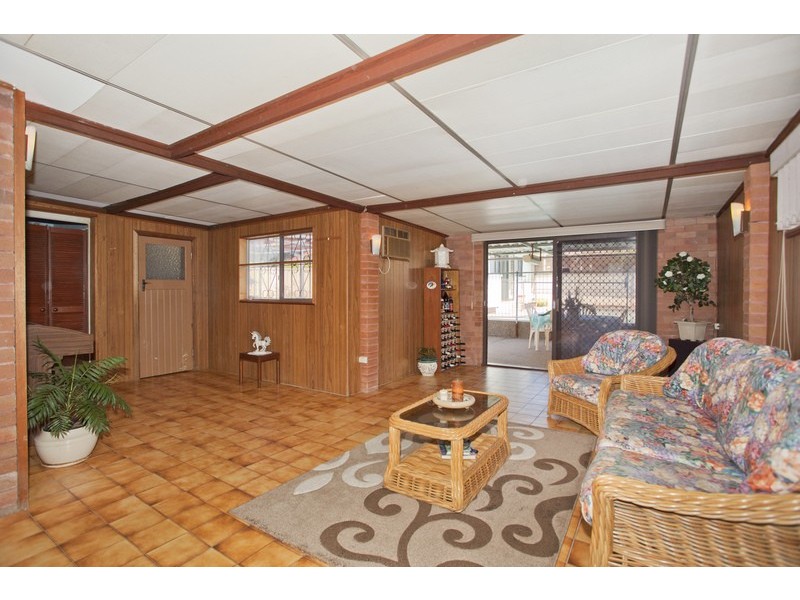 4 Lesley Avenue, Revesby NSW 2212