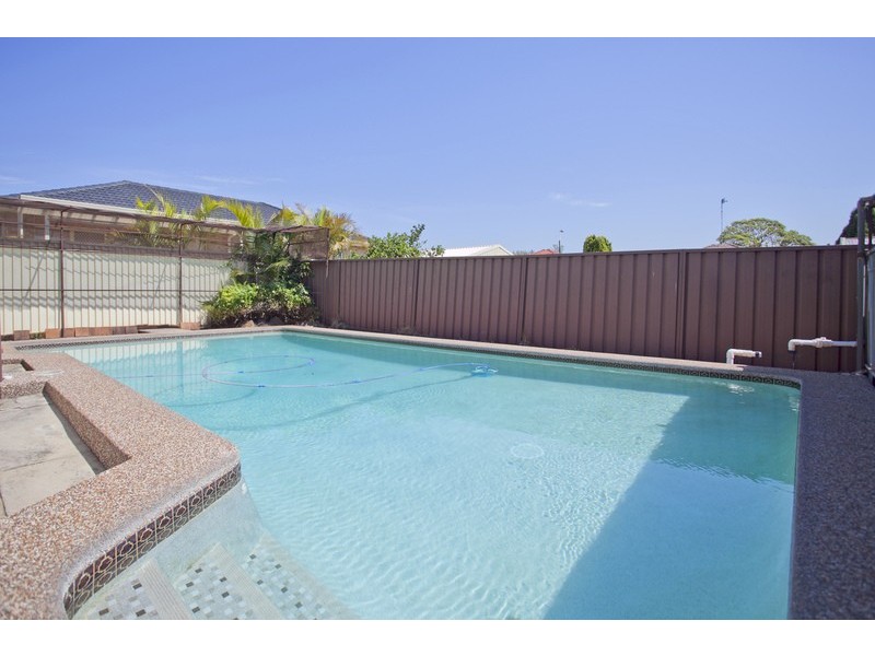 4 Lesley Avenue, Revesby NSW 2212