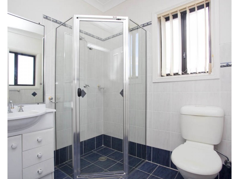 122 Davies Road, Padstow NSW 2211