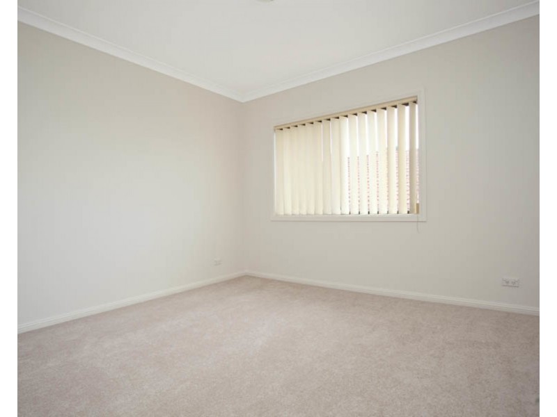 122 Davies Road, Padstow NSW 2211