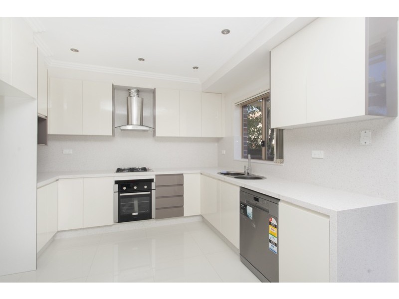 20D Carson Street, Panania NSW 2213