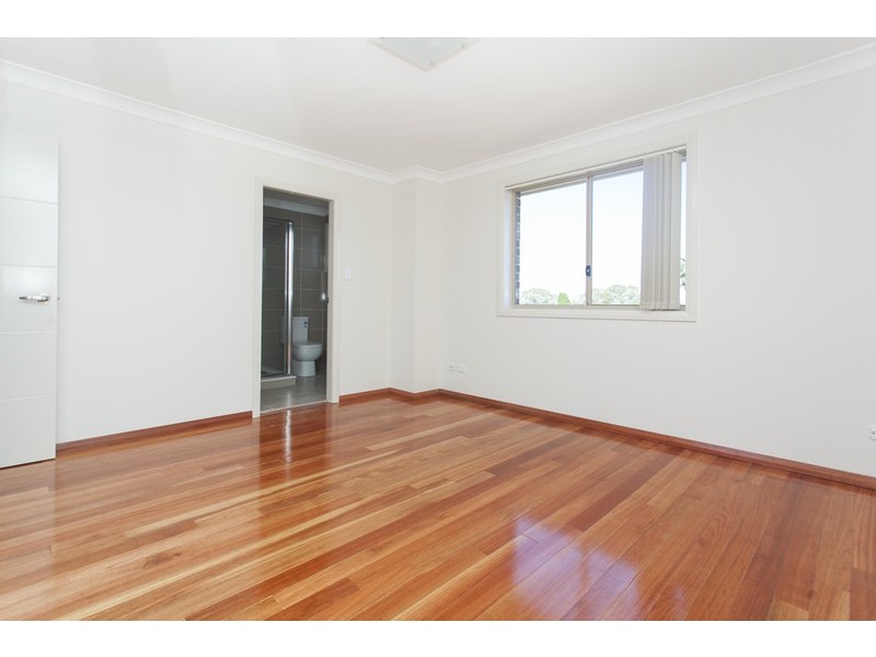 20D Carson Street, Panania NSW 2213