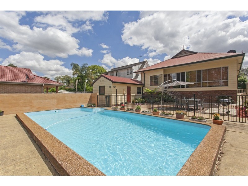 4 Richard Street, Panania NSW 2213