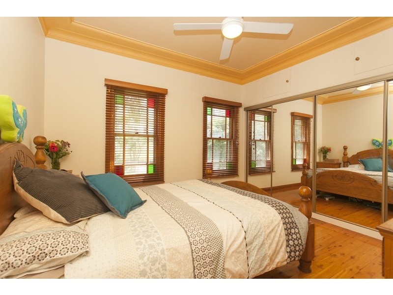 4 Richard Street, Panania NSW 2213