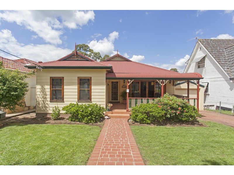 4 Richard Street, Panania NSW 2213