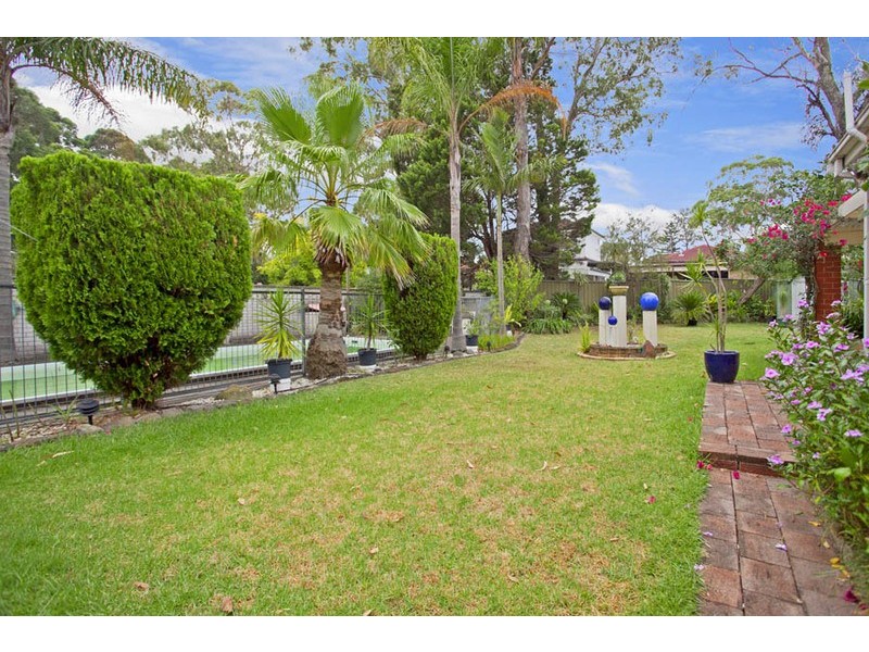 32 Uranus Road, Padstow NSW 2211
