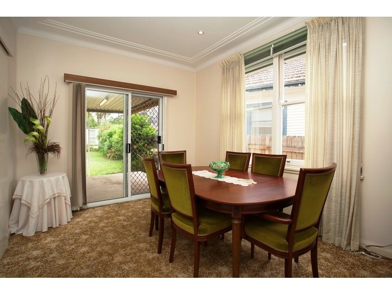 655  Henry Lawson Drive, East Hills NSW 2213