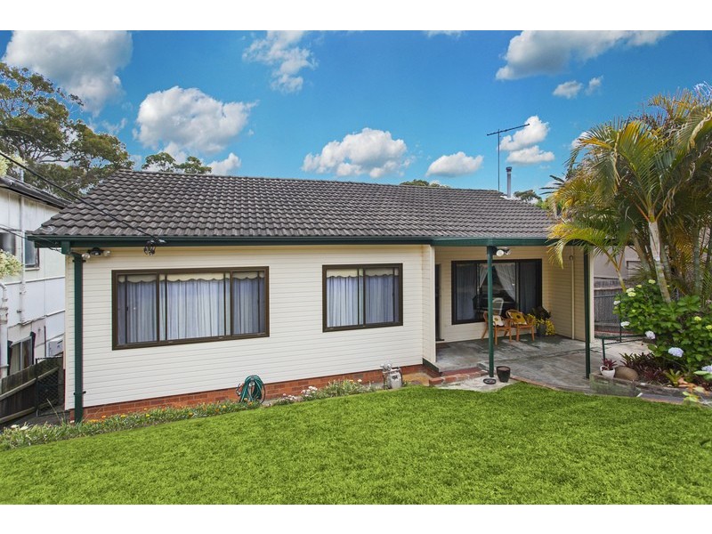 21 Sandakan Road, Revesby Heights NSW 2212