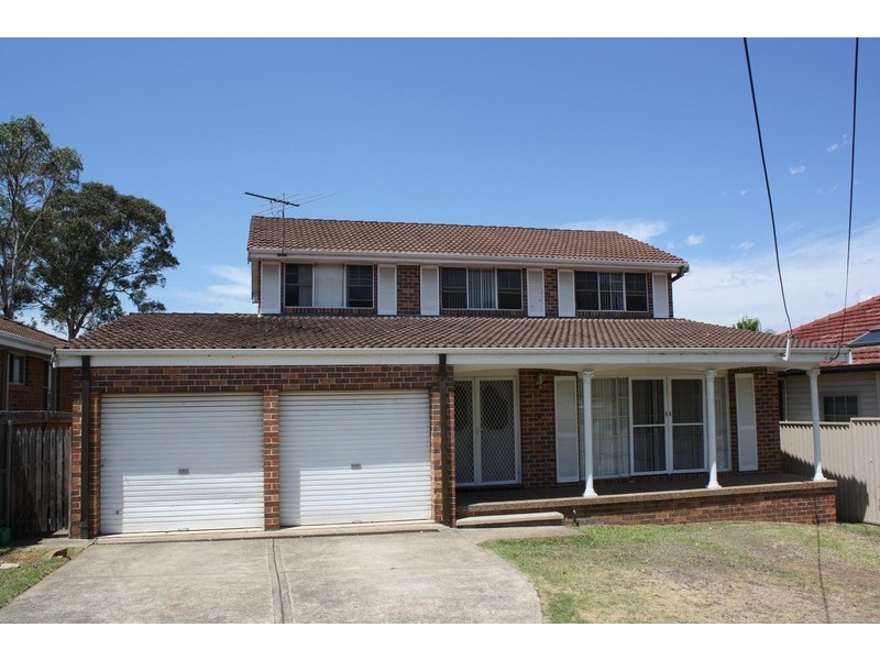 65 Burns Road, Picnic Point NSW 2213