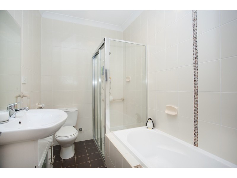 1/5 Ashmead Avenue, Revesby NSW 2212