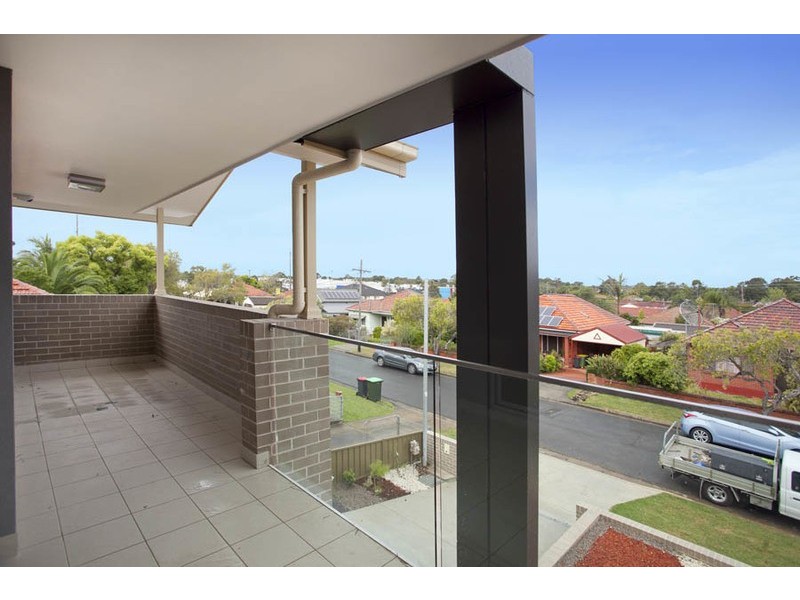 8 Stiles Avenue, Padstow NSW 2211