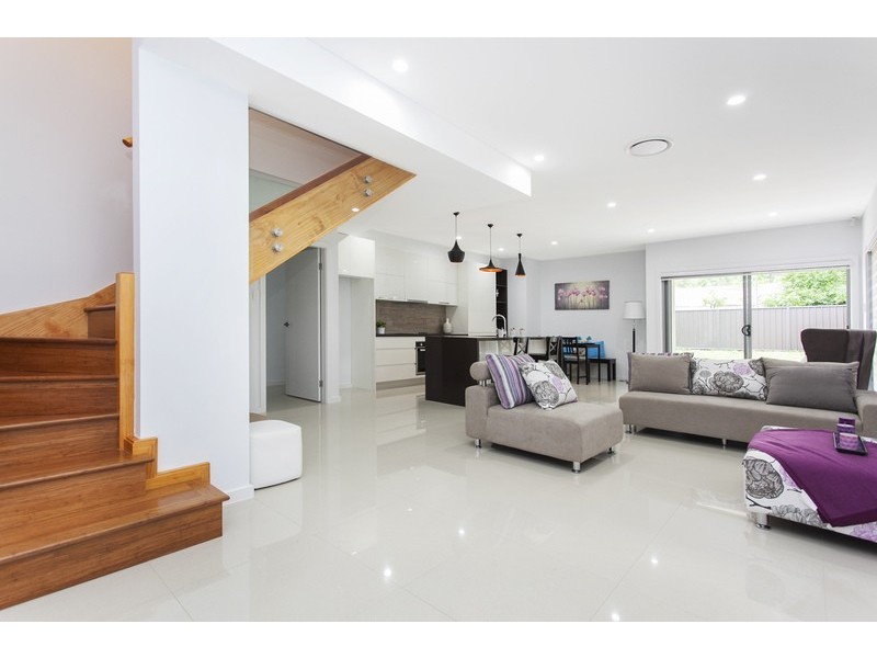 27A Austin Boulevard, Picnic Point NSW 2213