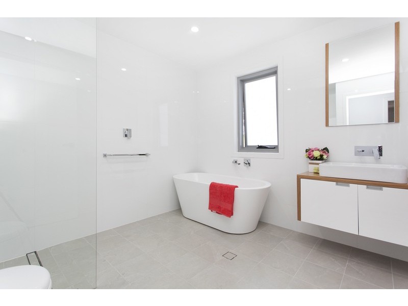 27A Austin Boulevard, Picnic Point NSW 2213