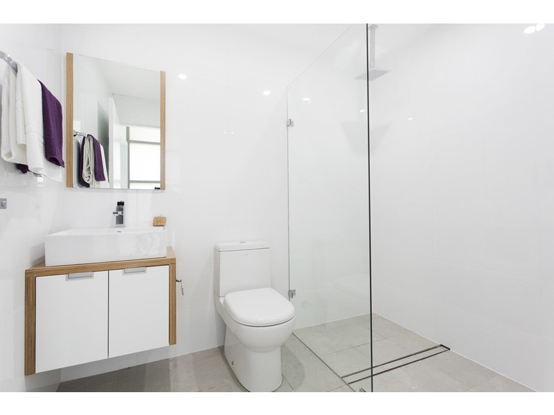 27A Austin Boulevard, Picnic Point NSW 2213