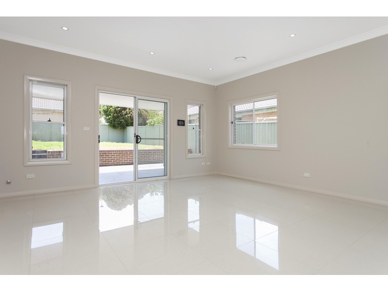 14 Uranus Road, Padstow NSW 2211