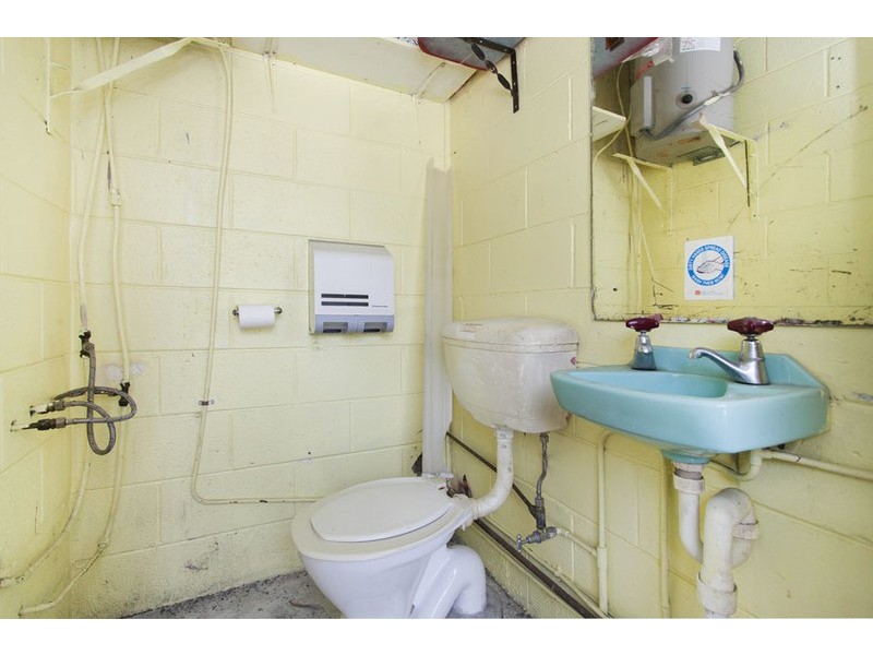 6/12 Regent Crescent, Moorebank NSW 2170