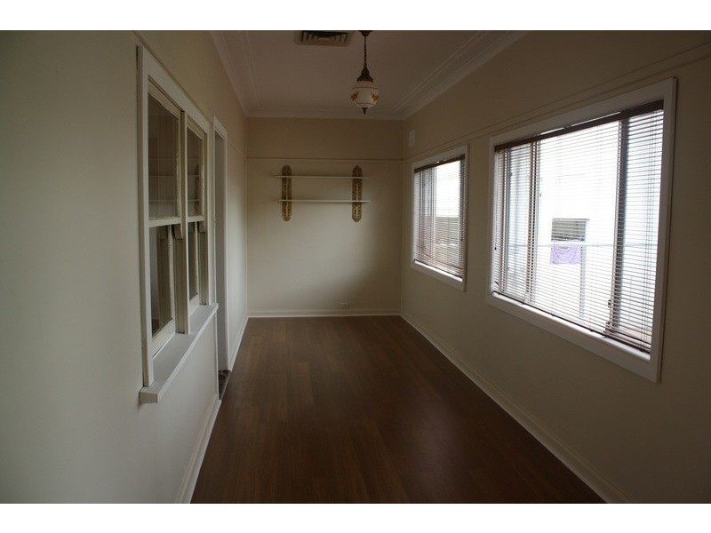 11  Highland Road, Peakhurst NSW 2210