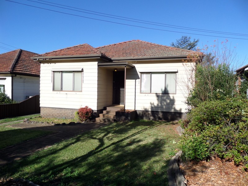 13 Cairo Avenue, Padstow NSW 2211