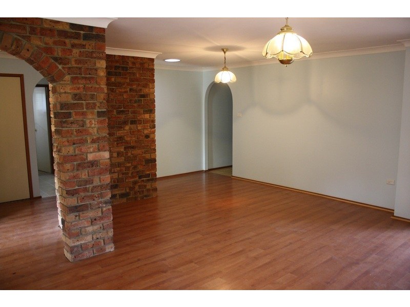 2 Perry Street, Bossley Park NSW 2176