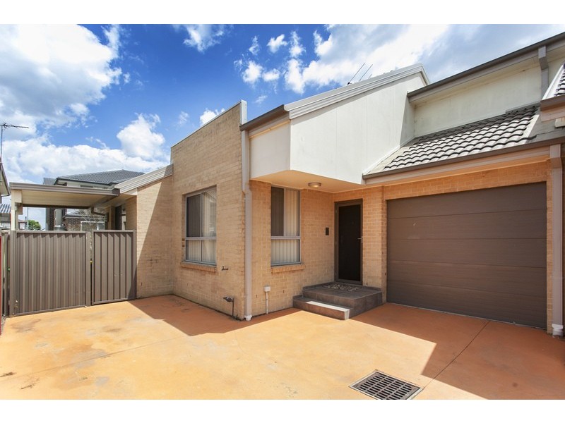 4/148 Picnic Point Road, Picnic Point NSW 2213