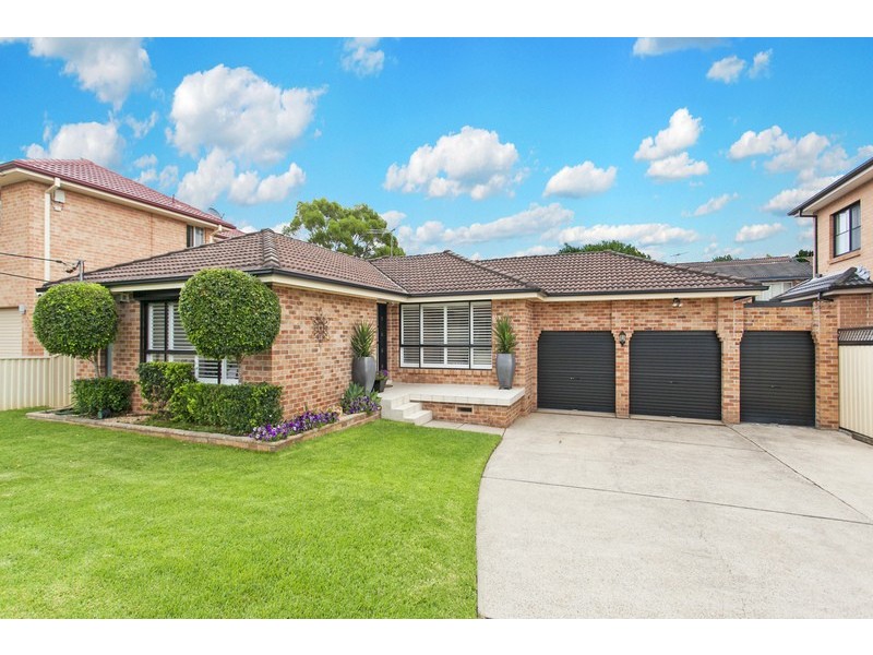 14 Dickenson Street, Panania NSW 2213