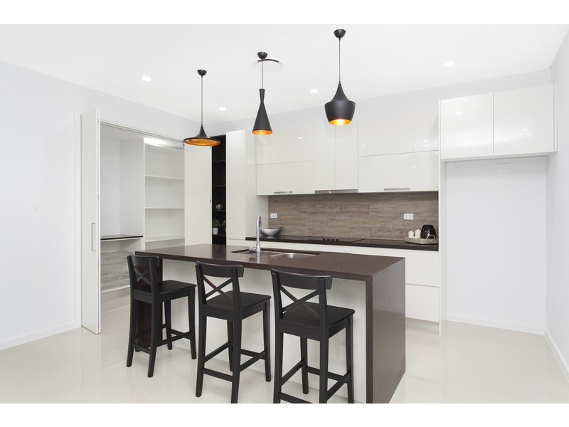 27 Austin Boulevard, Picnic Point NSW 2213