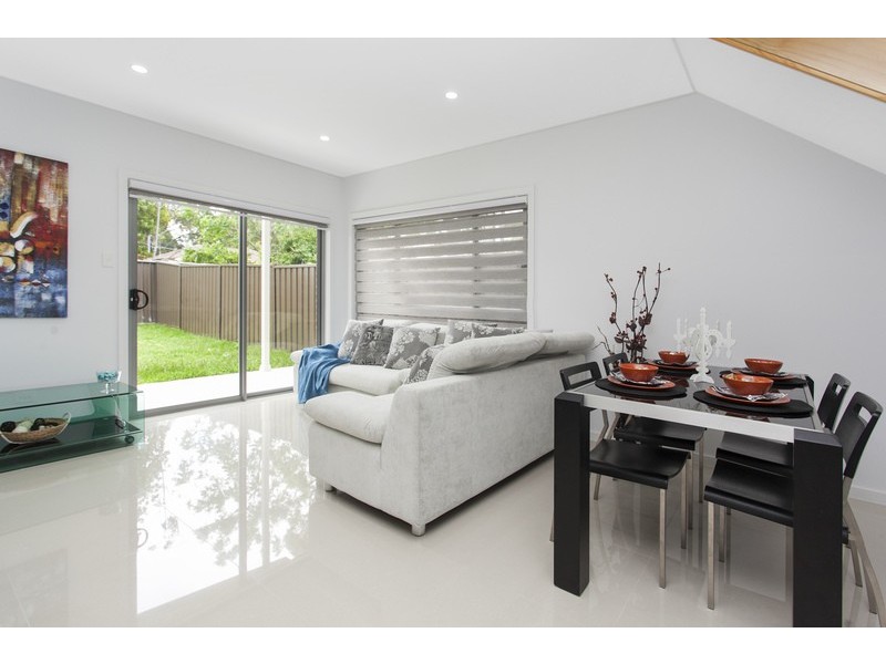 27 Austin Boulevard, Picnic Point NSW 2213