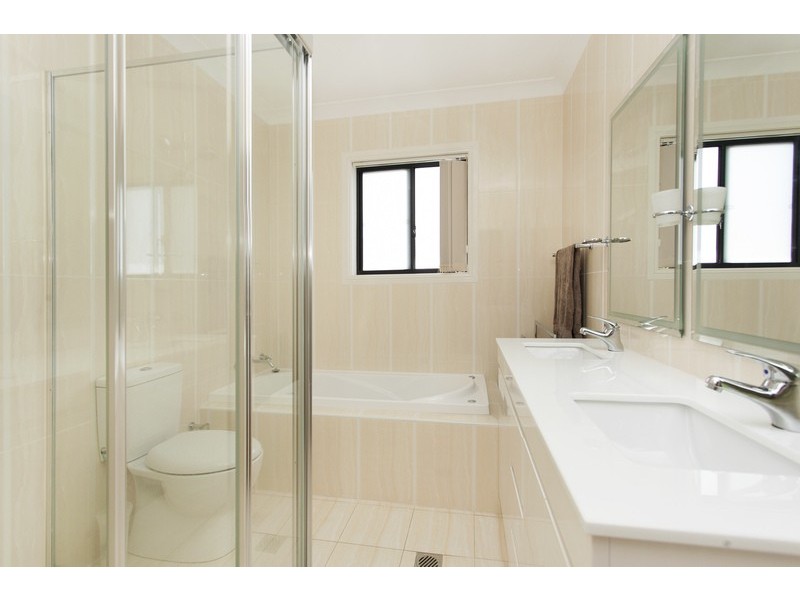 10 Jeanette Street, Padstow NSW 2211