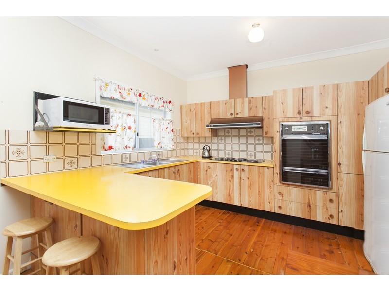 15 Newey Avenue, Padstow NSW 2211