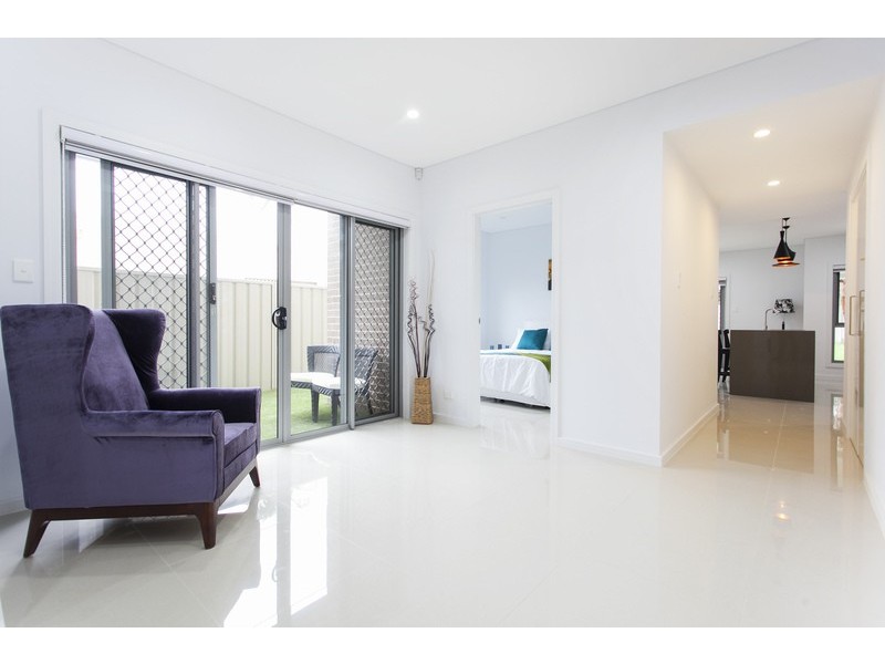 31 Benfield Parade, Panania NSW 2213