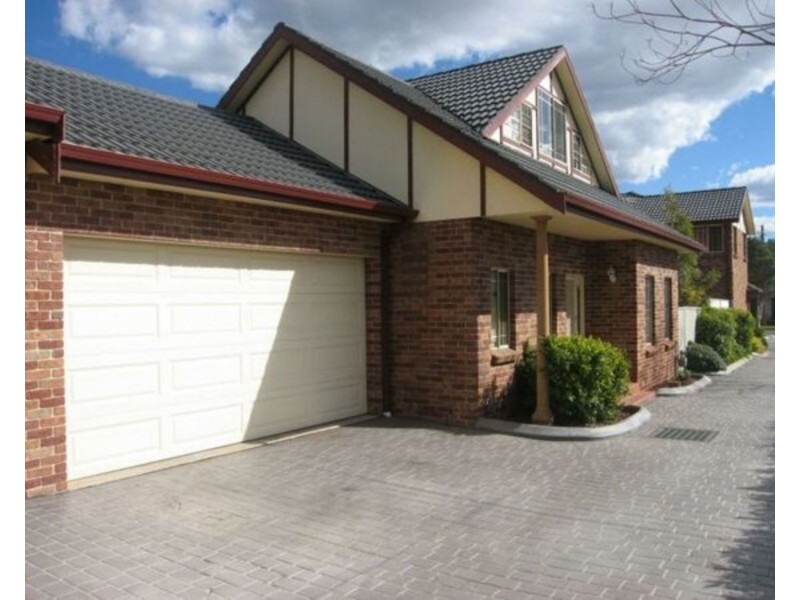 2/97 Ely Street, Revesby NSW 2212