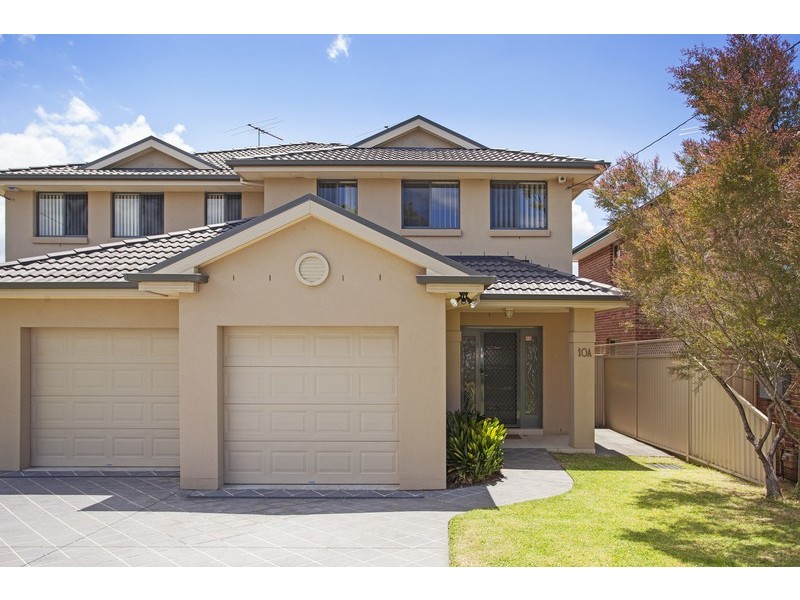 10A Burns Road, Picnic Point NSW 2213