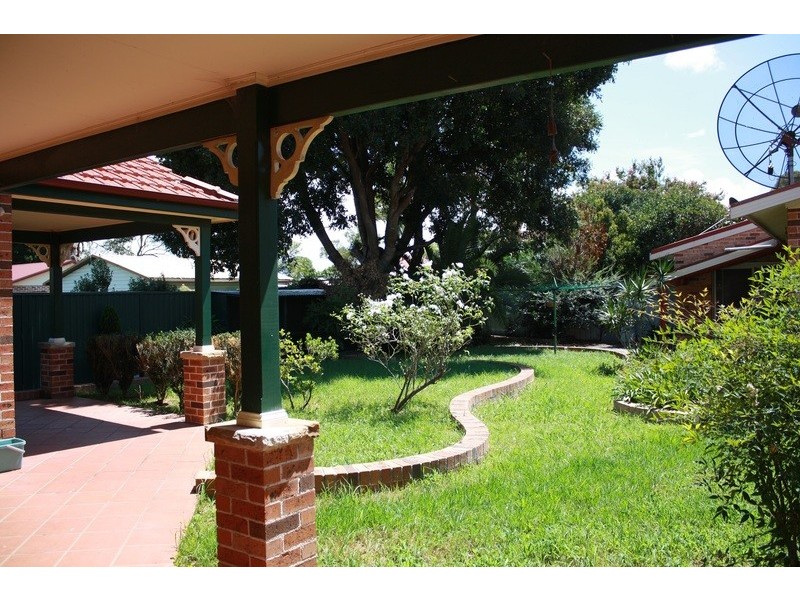 72 Park Road, East Hills NSW 2213