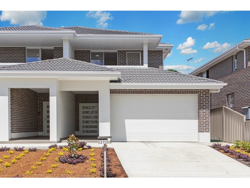 27 Edinburgh Drive, Revesby Heights NSW 2212