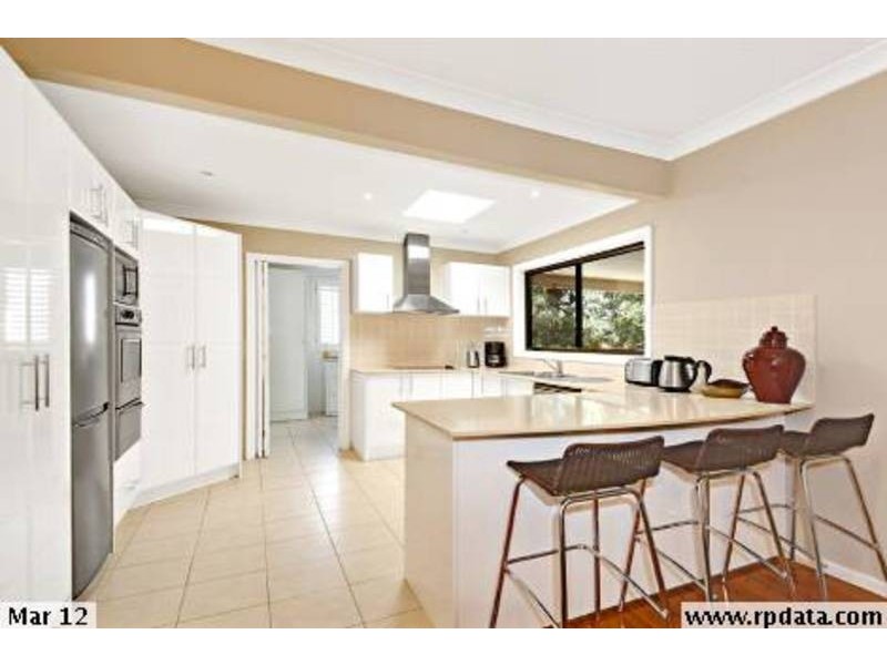 27 Taloma Street, Picnic Point NSW 2213