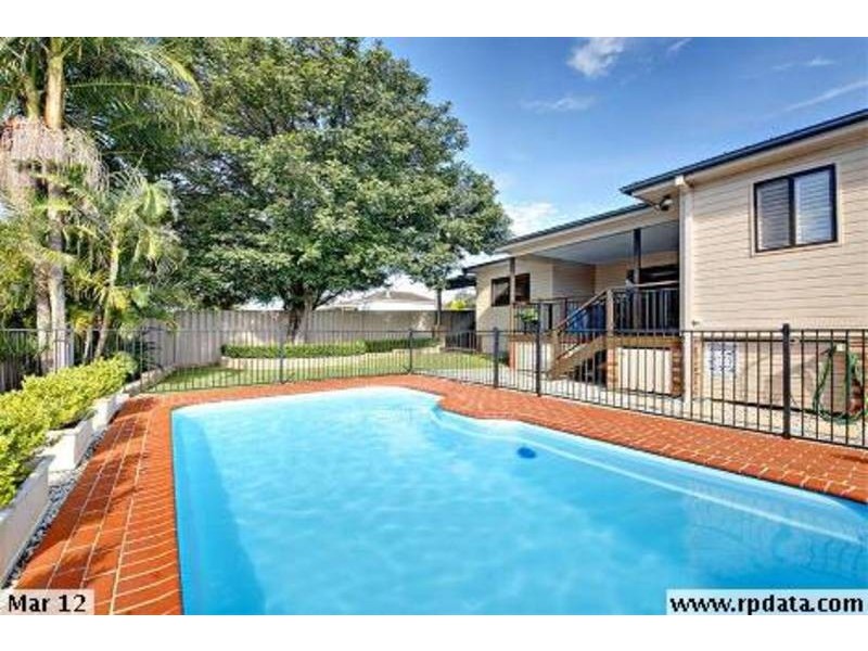 27 Taloma Street, Picnic Point NSW 2213