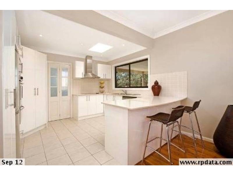 27 Taloma Street, Picnic Point NSW 2213