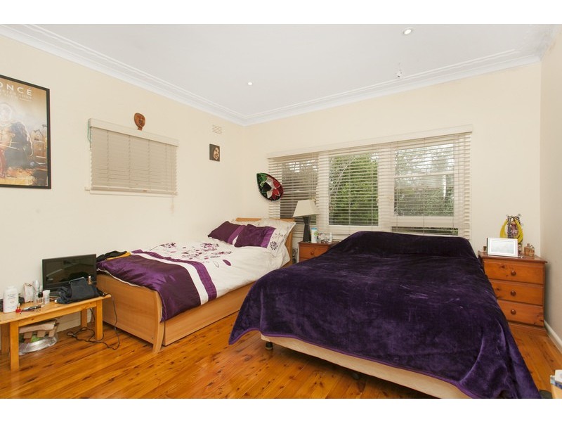 693 Henry Lawson Drive, East Hills NSW 2213