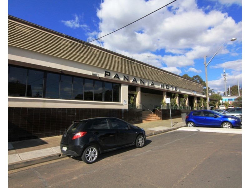 14 Dickenson Street, Panania NSW 2213
