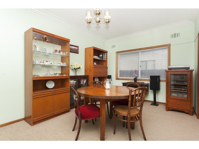 15 Newey Avenue, Padstow NSW 2211