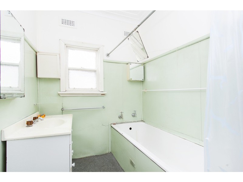 139 Tower Street, Panania NSW 2213