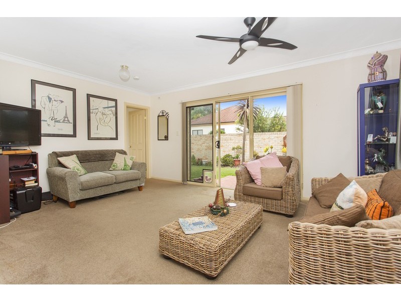 2/7-9 Homelea Avenue, Panania NSW 2213